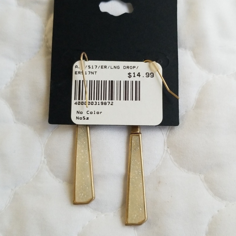 Earrings - Picture 2 of 2